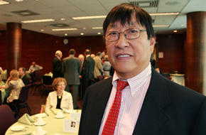 Photo of Professor Walter Wang Wang-lg.jpg